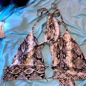 Pretty little thing top